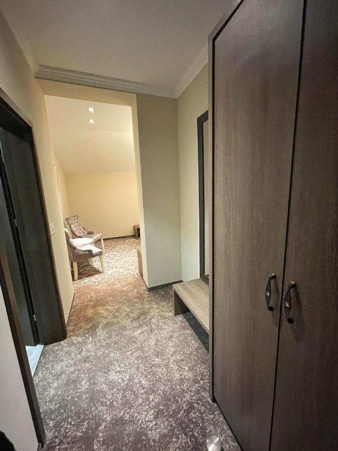 J'Adore Boutique Hotel Lugoj Ngoại thất bức ảnh