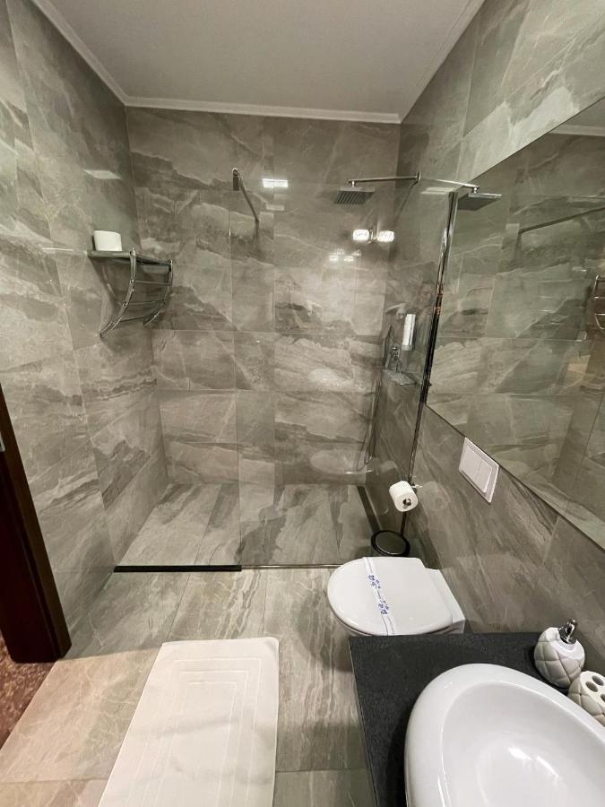 J'Adore Boutique Hotel Lugoj Ngoại thất bức ảnh
