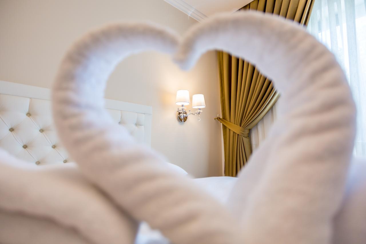 J'Adore Boutique Hotel Lugoj Ngoại thất bức ảnh